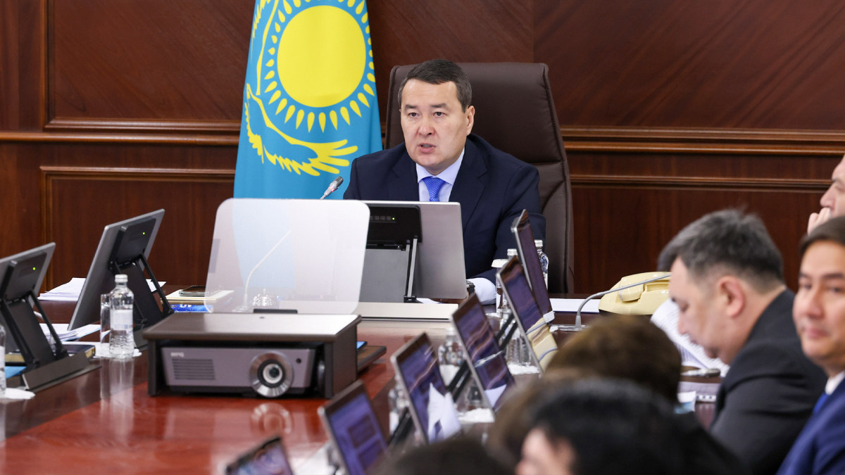 Alikhan Smailov orders to introduce systems of early fire detection in natural parks and reserves more actively