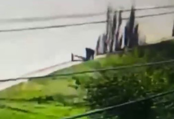 Оралда әйелді тонап кеткен күдікті бейнебақылауға түсіп қалды