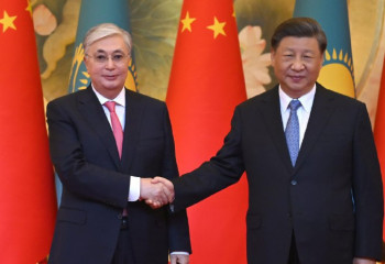 Tokayev meets with Chinese President