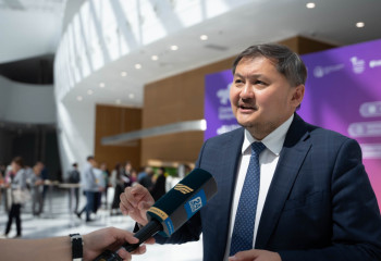 Курсы мировых онлайн-ресурсов бесплатно доступны на казахском языке для студентов