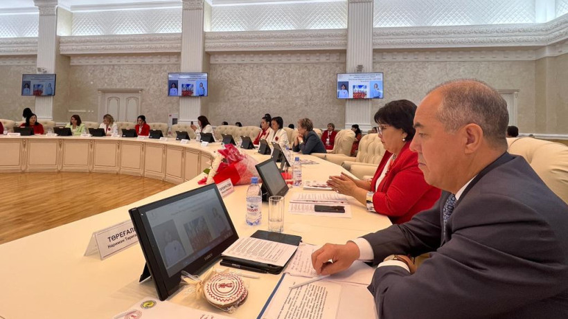  Ассоциация деловых женщин Казахстана 