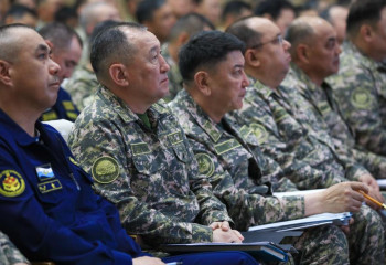 Марат Хусаинов : Войска должны находиться в постоянной готовности к реагированию на кризисные ситуации