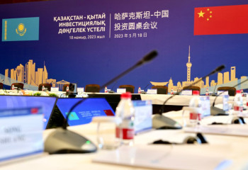 Президенттің қатысуымен қазақ-қытай инвестициялық дөңгелек үстелі өтеді
