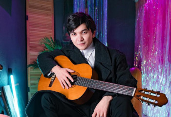 Бәрібір жетіспей тұрады. Хитмен әнші Ұланғасыр Қамиев өкінішін айтты