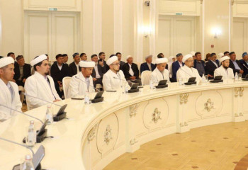 Дархан Кыдырали встретился с мангистаускими имамами