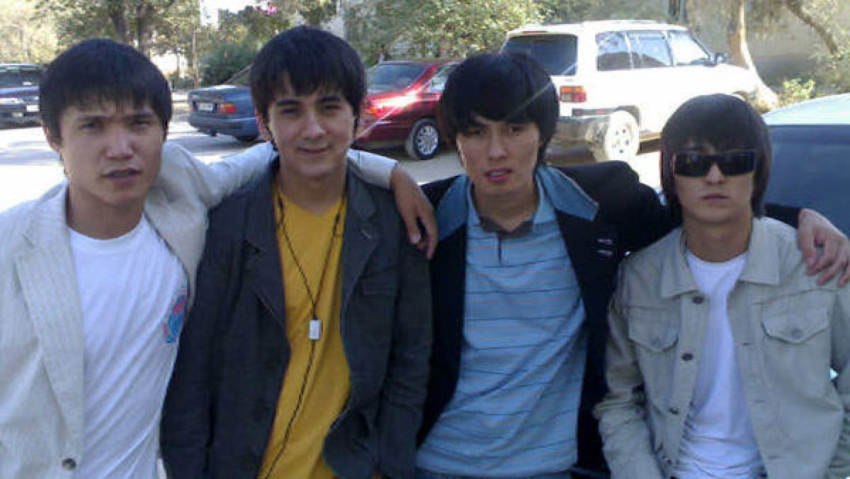  Әлеуметтік желіден 