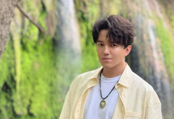 Димаш Кудайберген рассказал о выходе нового клипа в свой день рождения