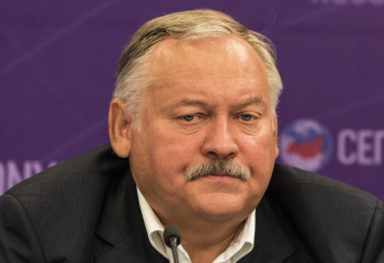 БАҚ: Қазақстан туралы аузына келгенін айтқан ресейлік депутат елге кіргізілмеді