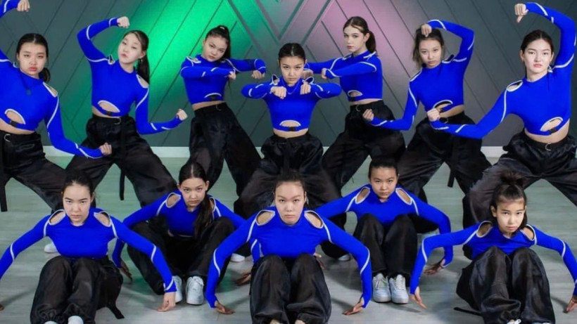  instagram.com/kari_sin 