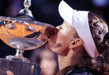 Елена Рыбакина Қазақстанда тұңғыш болып 10 млн доллар сыйақы алды