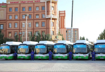 В кызылординских автобусах запущены передвижные электронные библиотеки