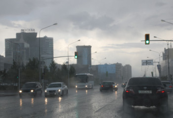 Неустойчивая погода ждет казахстанцев в ближайшие дни