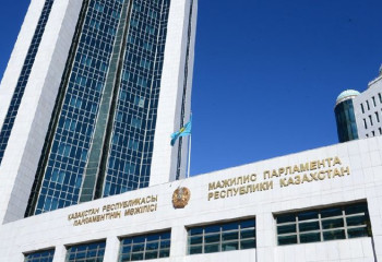 Ввести общественный контроль в автономных учебных заведениях предлагается в Казахстане