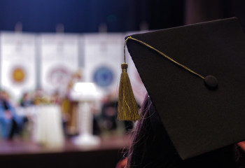 Названа наименее популярная комбинация предметов у выпускников на ЕНТ