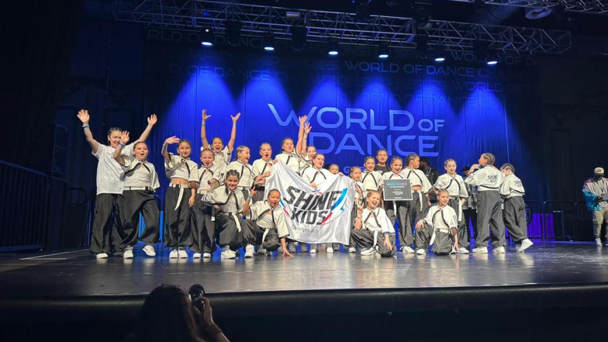 Юные звезды танцев: команда из Казахстана выделилась на международном чемпионате в Германии