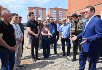 В строительстве должны участвовать местные предприниматели - Кумар Аксакалов