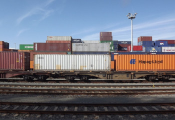 Казахстан наращивает логистику с Китаем