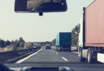 Kazakhstan and China develop cooperation in  international transportation