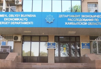 За незаконный ввоз электронных сигарет – год ограничения свободы