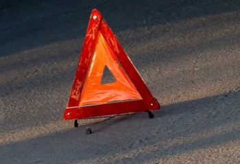 Ақтөбеде жүк көлігі жаяу жүргіншілер өткелінде баланы қағып кетті