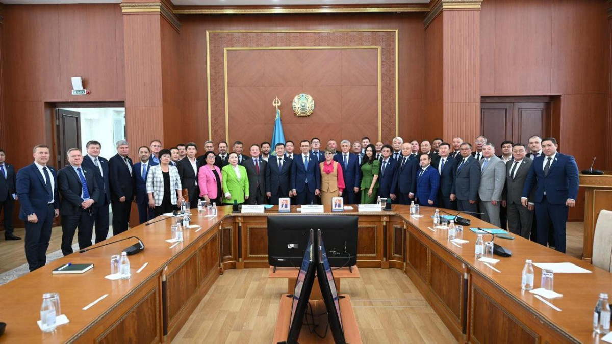  Сенаттың баспасөз қызметі 