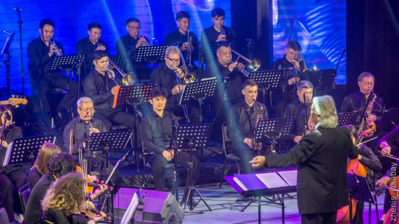  Жетісу облысының әкімдігі 