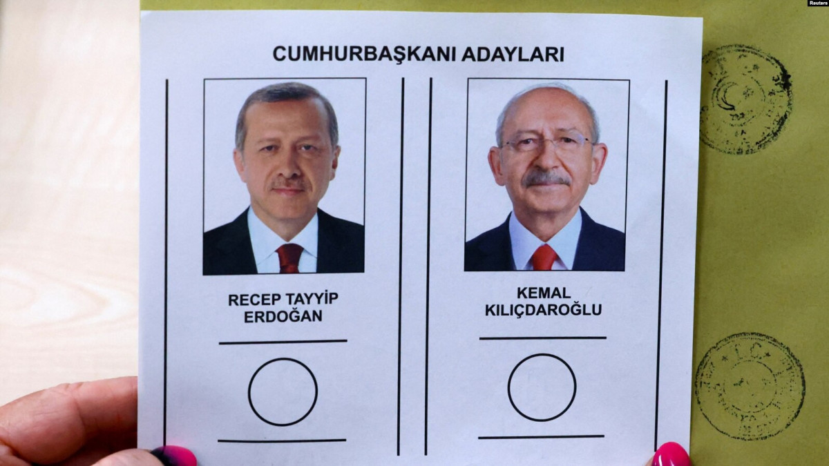 Выборы в Турции: Оба кандидата в президенты уже проголосовали
