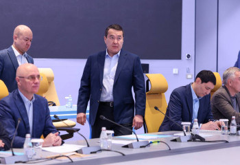 Алихан Смаилов провел заседание Инвестиционного штаба