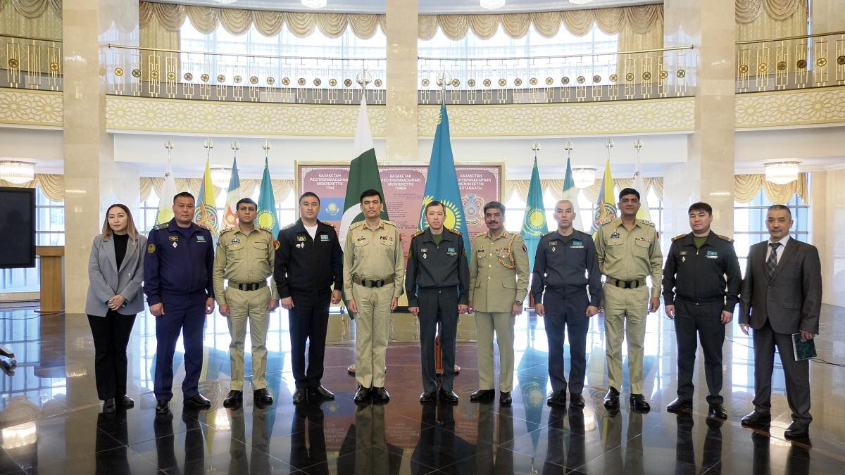 Военные Казахстана и Пакистана обсудили вопросы топографии