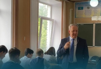 Учитель в СКО разработал мобильное приложение по истории Казахстана