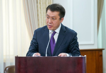 Основной задачей отрасли является обеспечение безопасности полетов - Марат Карабаев