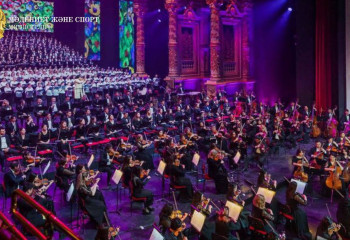 Кто из деятелей культуры будет получать дополнительную выплату, рассказали в Минкультуры