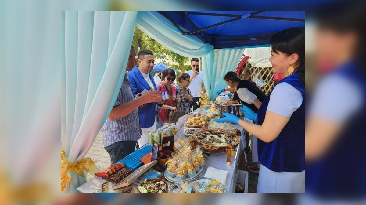 На фестивале в Ташкенте представлены казахские национальные блюда