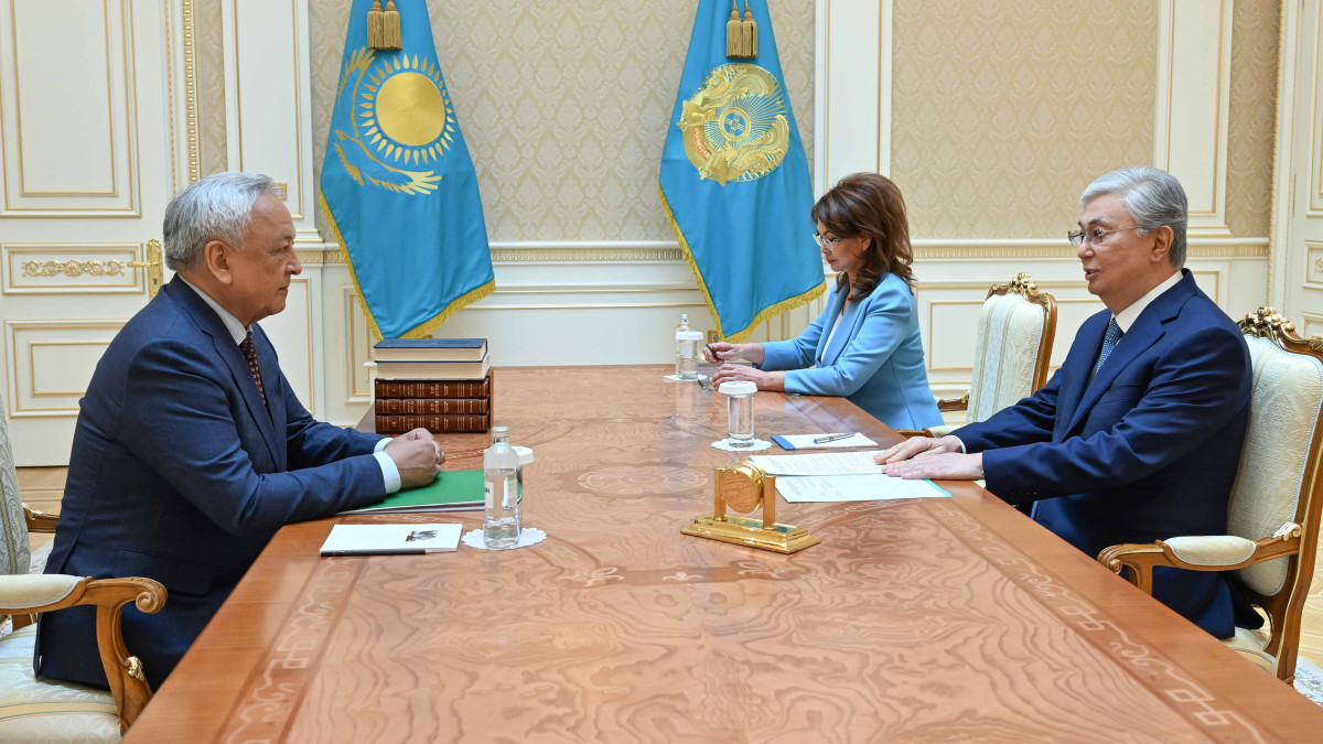  ҚР Президентінің баспасөз қызметі 