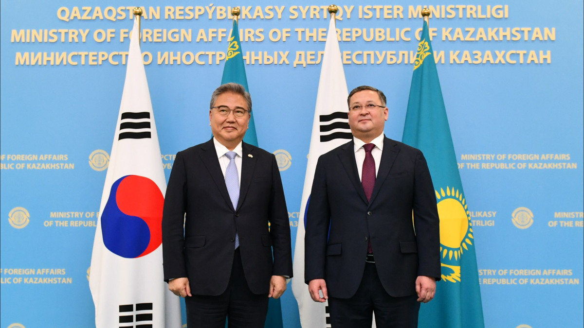 Kazakhstan and South Korea: New qualitative relations in new time