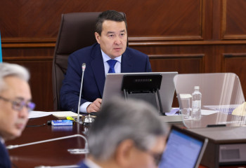 Kazakh PM demands elimination of all detected violations at Altyn Orda market