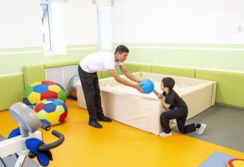 Пять бесплатных реабилитационных центров для инвалидов открылись в регионах Казахстана