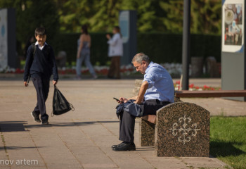 Таңертең қарт болып оянамыз: ұйқысыздық миға қалай әсер етеді