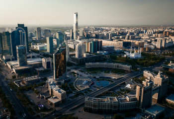 Какие мероприятия пройдут в День государственных символов в Астане и Алматы