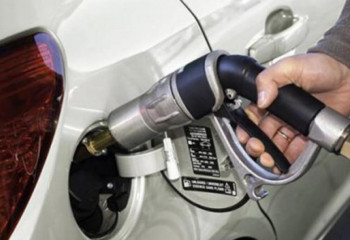 Сұйытылған газ бағасы тағы қымбаттайды - министр