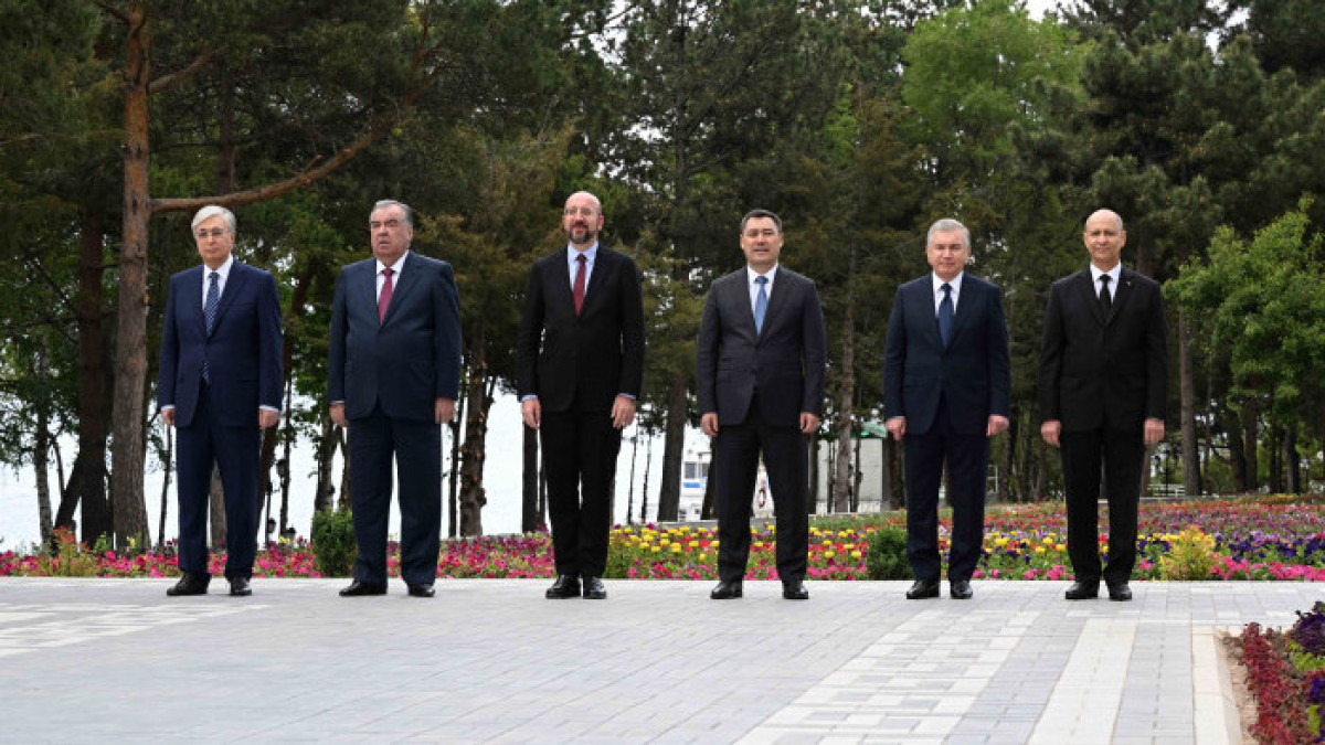 Главы государств Центральной Азии и Президент Европейского Совета сделали совместное пресс-коммюнике