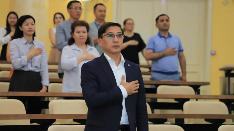  Мемлекеттік басқару академиясының баспасөз қызметі 