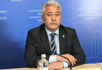 «Они так дороги нашему народу» - профессор об историческом значении государственных символов РК​