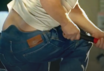 Появились джинсы для прикрытия ягодиц