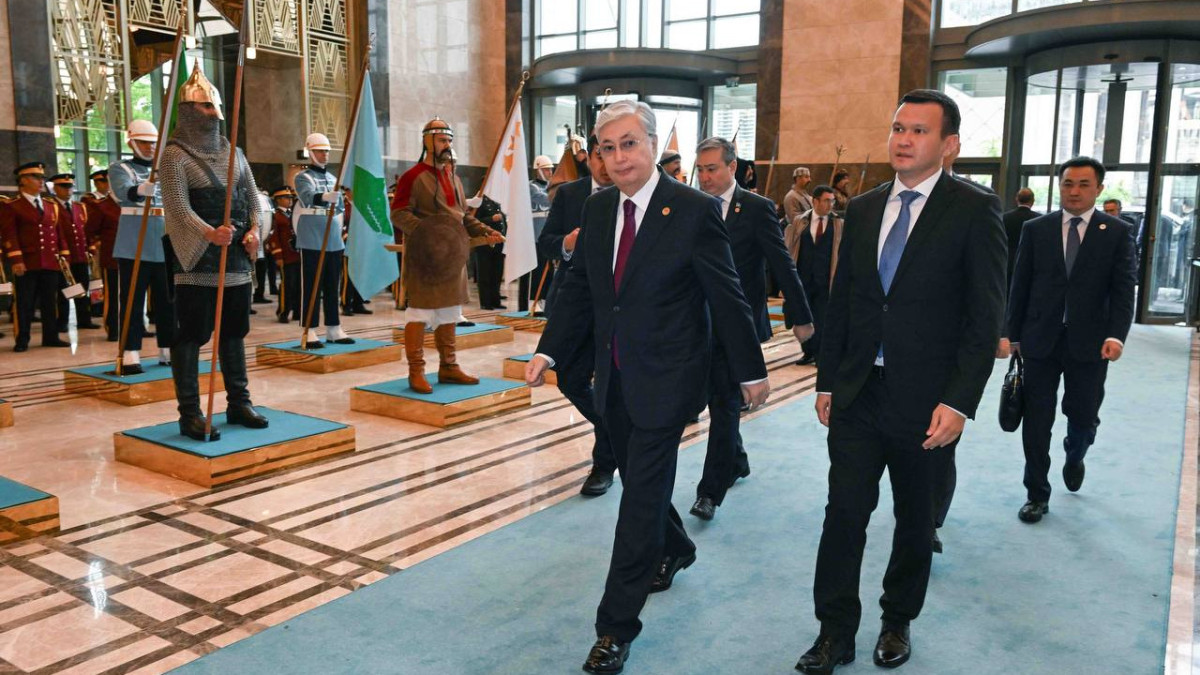 Токаев поздравил Реджепа Тайипа Эрдогана с избранием на пост Президента Турции