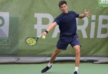 Казахстанский теннисист вышел в финал после тяжелейшего матча