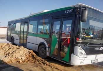 Ауылдарда қоғамдық көлік жеткіліксіз, ал асфальтты жол жоқ – мәжілісмен