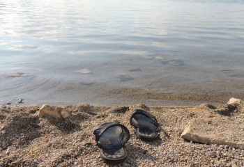 Семейде суға батып бара жатқан екі адам құтқарылды