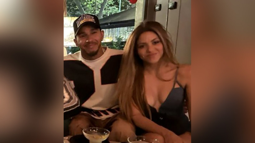  twitter.com/shakirastuff_ 