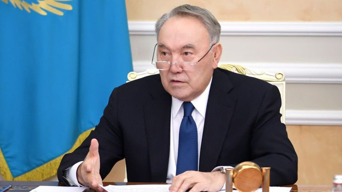 Назарбаевтың канцеляриясы жабылады